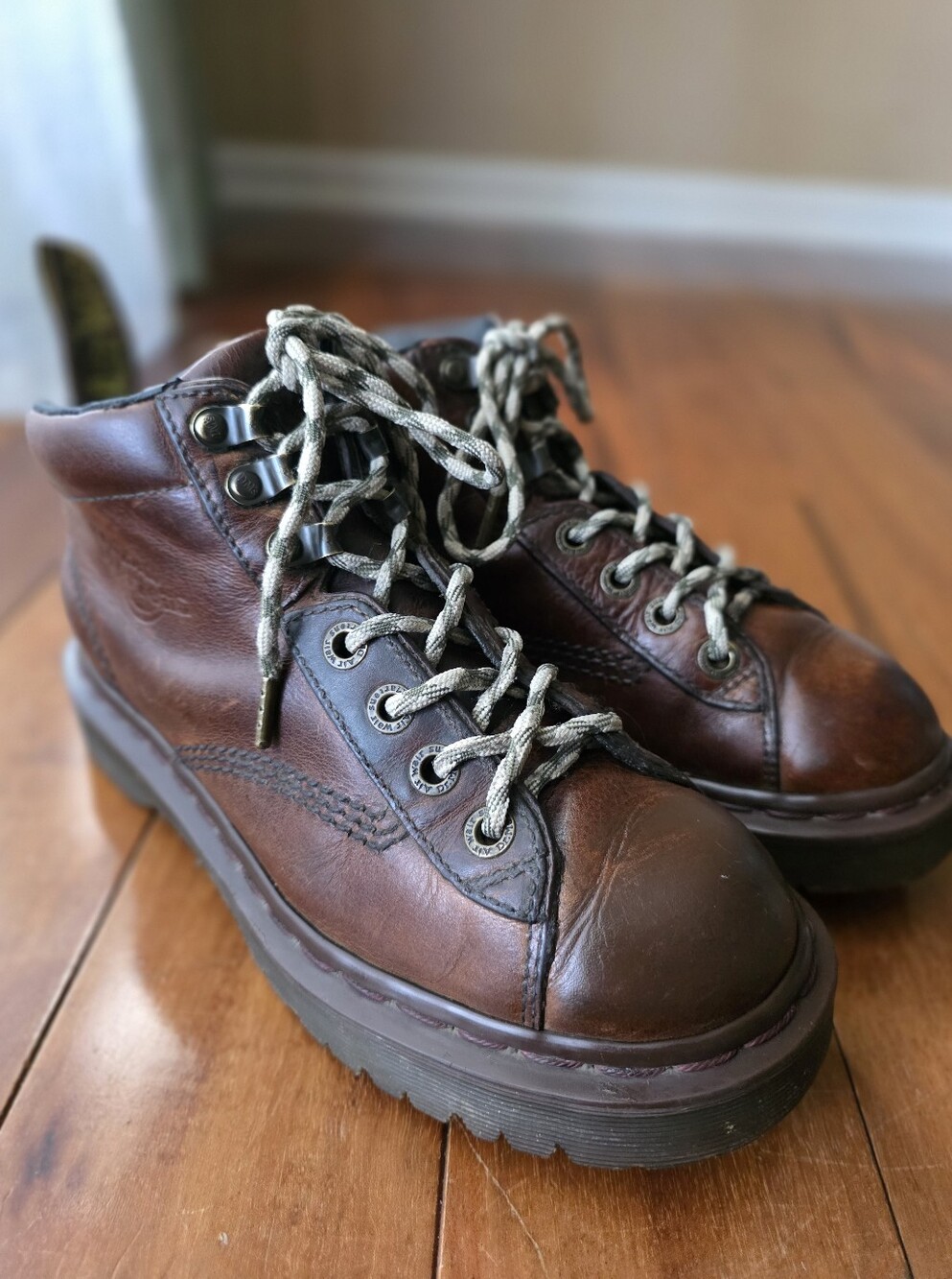 Vintage Dr. Martens 8287 Made in England Brown Leather Hiker Boots Women's 7